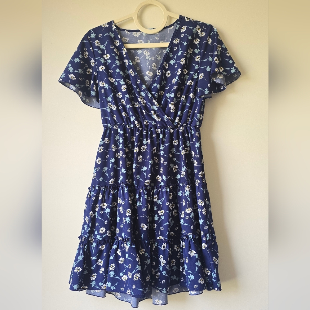 Navy Floral Dress Size M